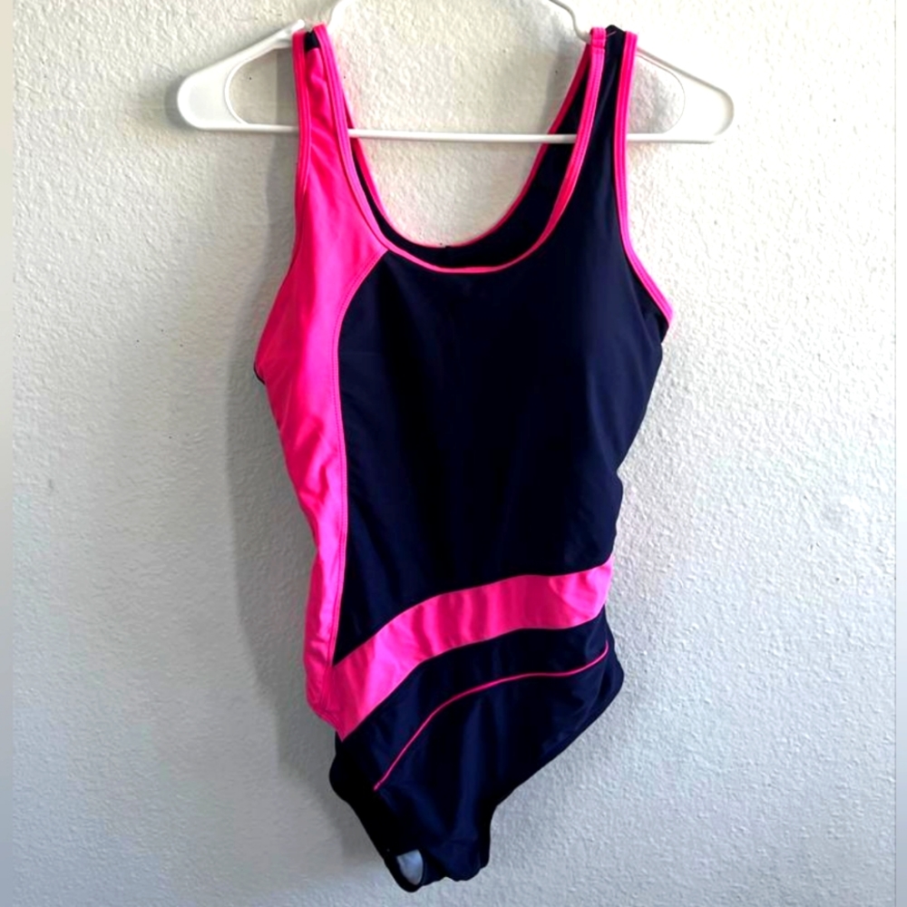 Swim suit